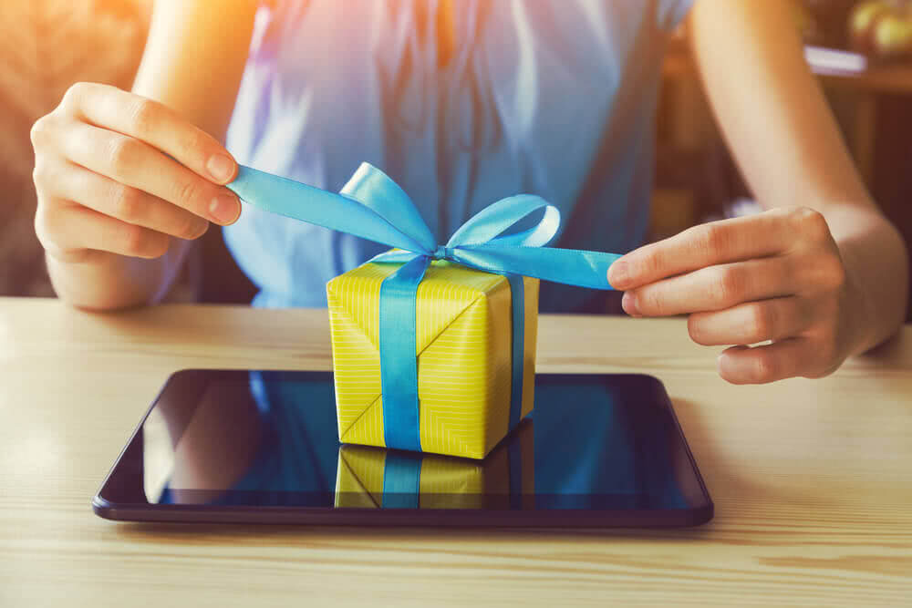 How to get the best from online gift shops
